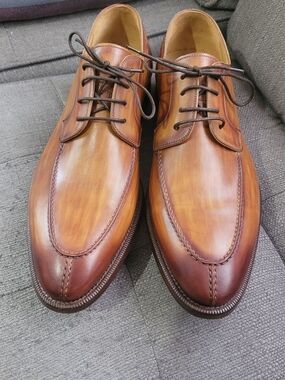 Magnanni Burnished Tan Brown Leather Derby Shoes